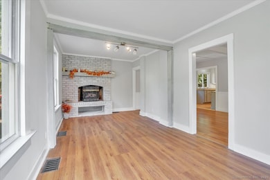 100 Berlin St, Southington, CT 06489 - photo 7