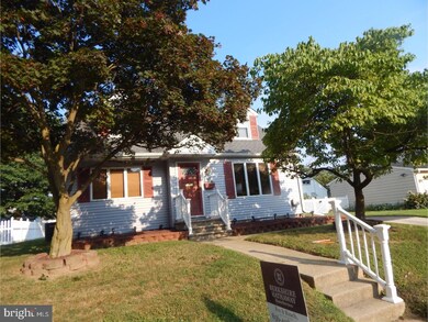 384 Walnut Ave, Gloucester City, NJ 08030 - photo 2