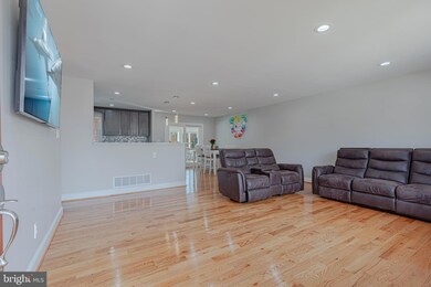 7815 Perry Rd, Nottingham, MD 21236 - photo 4