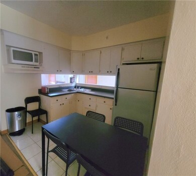 404 E Beau St unit 1, Washington, PA 15301 - photo 7