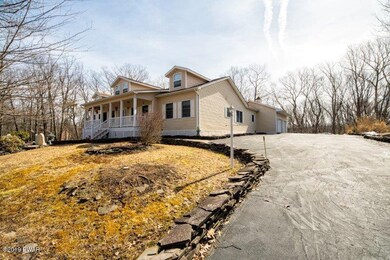 105 Boulder Dr, Hawley, PA 18428 - photo 3