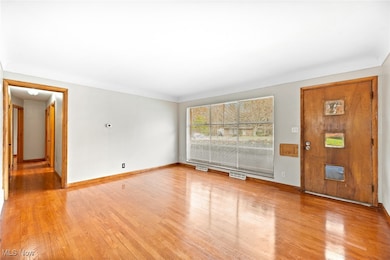 2023 Thurmont Rd, Akron, OH 44313 - photo 5