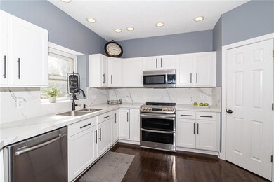 10669 Winterking Pass, Fishers, IN 46037 - photo 3