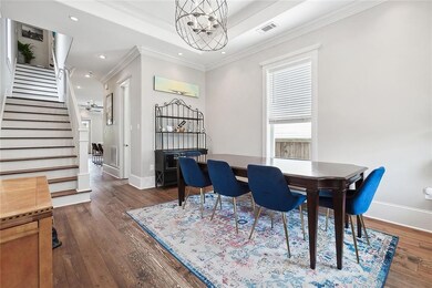  11 ft tray ceiling versital large entrance room c