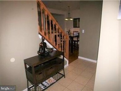 7013 Flag Harbor Dr, District Heights, MD 20747 - photo 2