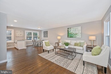 8002 Runnymeade Dr, Frederick, MD 21702 - photo 6