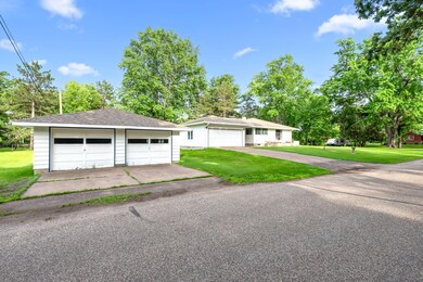 6690 Maple St, North Branch, MN 55056 - photo 2