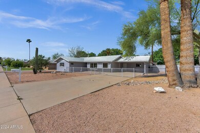 3660 N 52nd St, Phoenix, AZ 85018 - photo 6