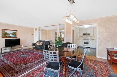 Imperial Towers unit 403, Chestnut Hill, MA 02467 - photo 4