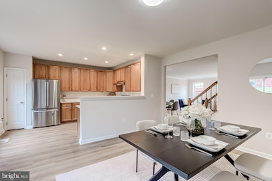 17442 Bayou Bend Cir, Dumfries, VA 22025 - photo 5