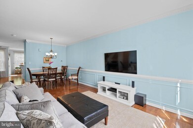 43125 Forest Edge Square, Broadlands, VA 20148 - photo 6