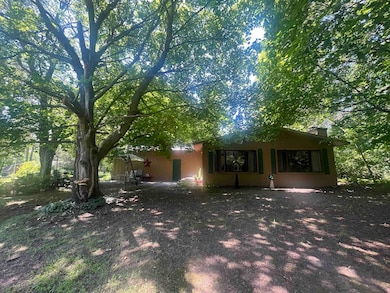 3105 N Euclid Ave, Bay City, MI 48706 - photo 2