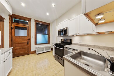 2150 W Cortez St unit 3E, Chicago, IL 60622 - photo 4