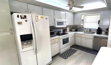 Seville House unit 303, Pompano Beach, FL 33062 - photo 6