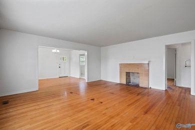 2305 Andrew Jackson Way NE, Huntsville, AL 35811 - photo 2