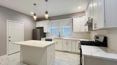 206 Winchester St unit 206, Brookline, MA 02446 - photo 2