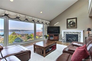 3121 Soundview Dr W, University Place, WA 98466 - photo 4