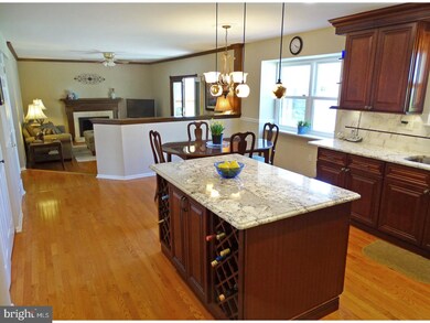 267 Hidden Spring Ln, Langhorne, PA 19047 - photo 7