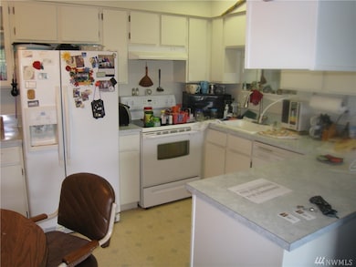 2005 Tibbetts Dr unit 303, Longview, WA 98632 - photo 7