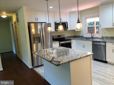 7113 Garden Ct, Bryans Road, MD 20616 - photo 3