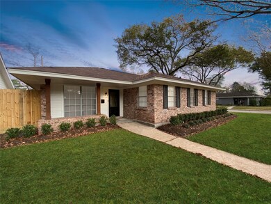 5102 Viking Dr, Houston, TX 77092 - photo 3