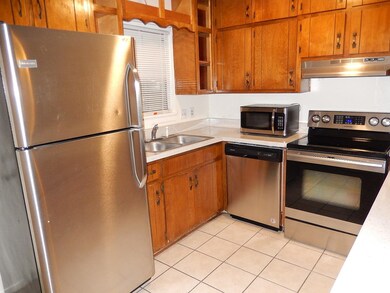 2807 Botany Place, Tallahassee, FL 32301 - photo 4