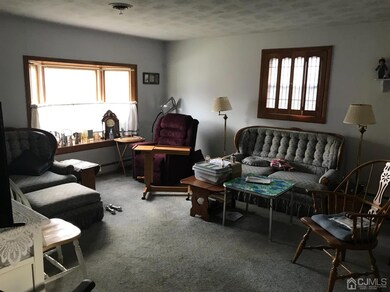 26 Foyer St, Edison, NJ 08817 - photo 3