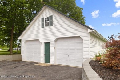 108 Red Mills Rd, Pine Bush, NY 12566 - photo 6