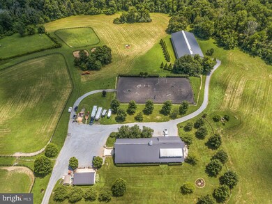 20603 Furr Rd, Round Hill, VA 20141 - photo 2