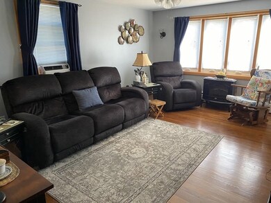 315 Stafford Rd, Tiverton, RI 02878 - photo 4