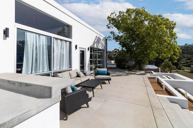 30660 Circle r Ln, Valley Center, CA 92082 - photo 4