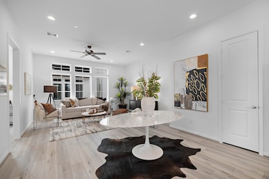 4310 Marina St unit D, Houston, TX 77007 - photo 6