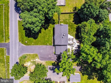 22359 Armstrong Dr, Leonardtown, MD 20650 - photo 4