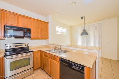 10840 kitchen 2
