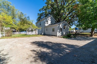 202 E Toledo St, Fremont, IN 46737 - photo 3