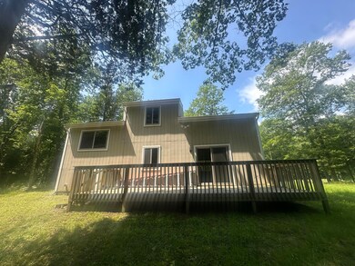 2215 Delaware Ct E, Bushkill, PA 18324 - photo 4