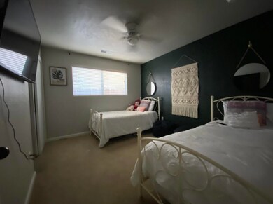 FCA44354-DAFE-4D04-B33A-3B495F049F6A