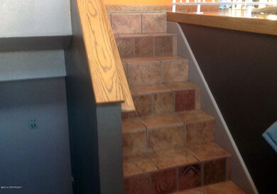 Beautifully Tiled Entry Way