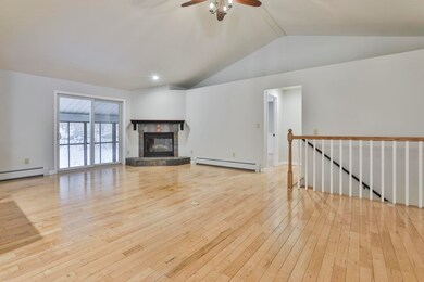 14 Thompson Crossing unit 231-1-2, Antrim, NH 03440 - photo 4