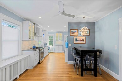 21 Whitwell Ave, Newport, RI 02840 - photo 6