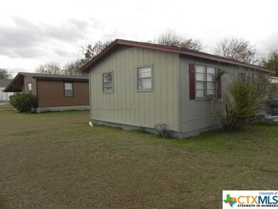 202 E Halstead Ave, Copperas Cove, TX 76522 - photo 3