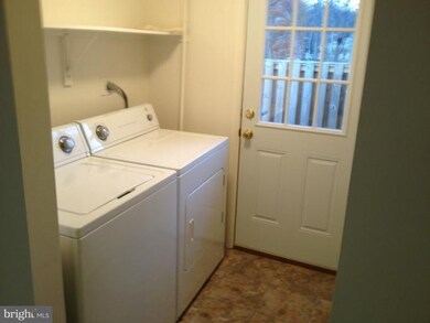 3607 Morningside Ln, Bowie, MD 20715 - photo 3