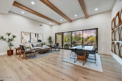 Oak Hardwood throughout