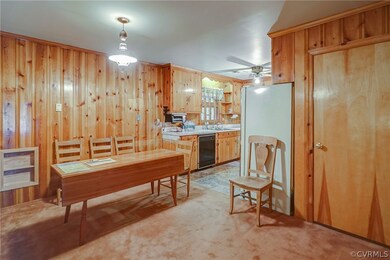 112 Henson Ave, Louisa, VA 23093 - photo 7