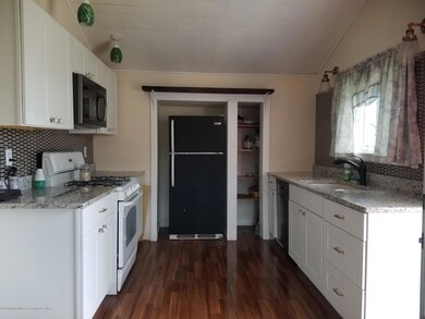 lakeview kitchen