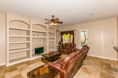 03 Family Room