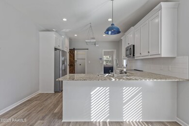 7-web-or-mls-112 Francois Dr-7