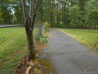 108 Fieldcrest Dr, Stanfield, NC 28163 - photo 4