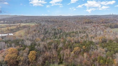 6159 Hideaway Ln, Trinity, NC 27370 - photo 4