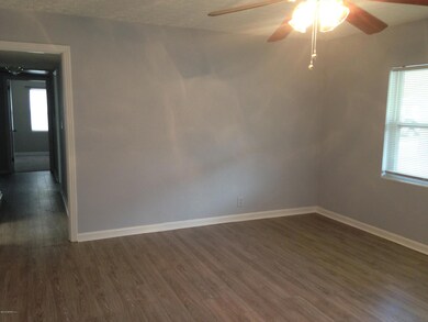 6438 Burgundy Rd S, Jacksonville, FL 32210 - photo 5